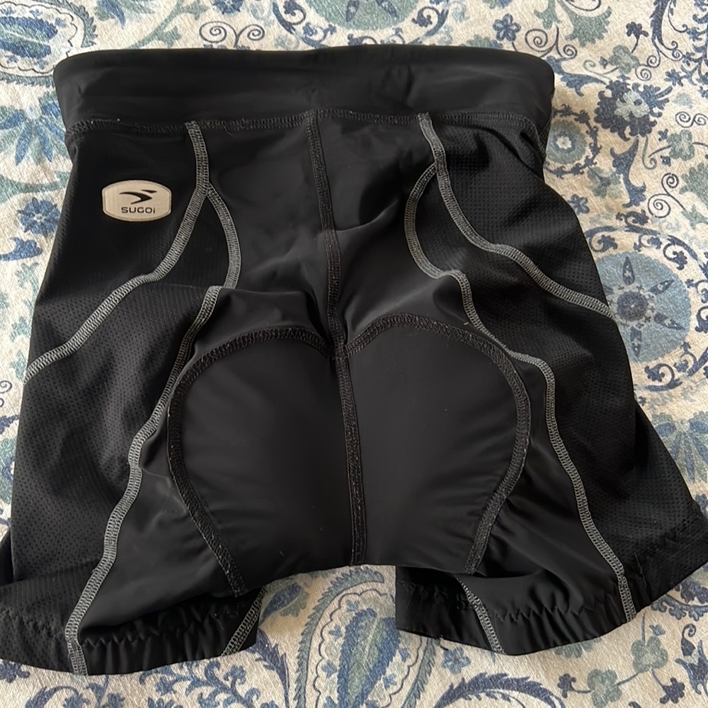 Sugoi bike shorts